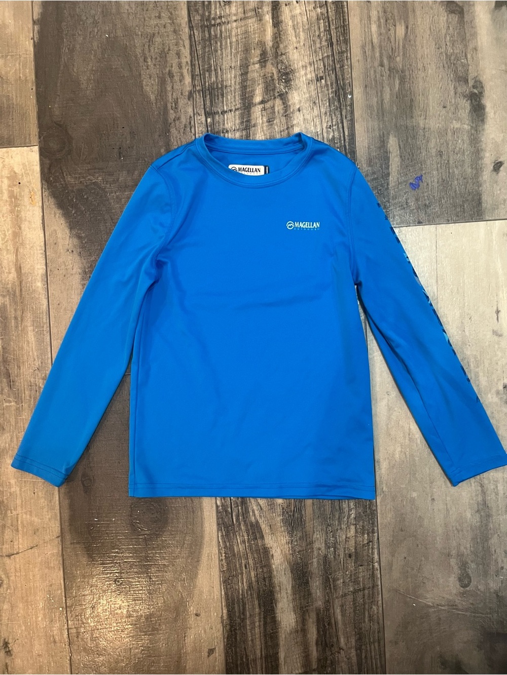 Magellan outdoors fish gear LONG SLEEVE performance shirt YOUTH SMALL